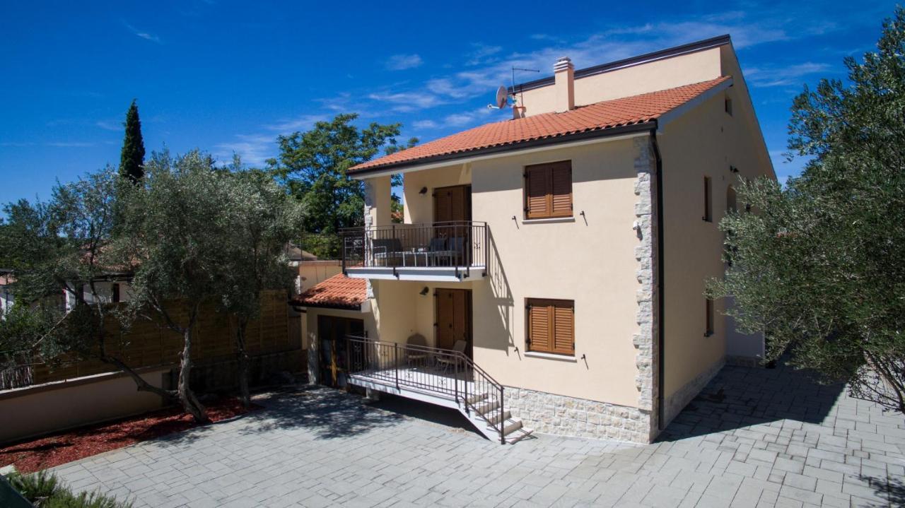 Čižići Apartments Villa Diamant With Pool & Whirlpool מראה חיצוני תמונה